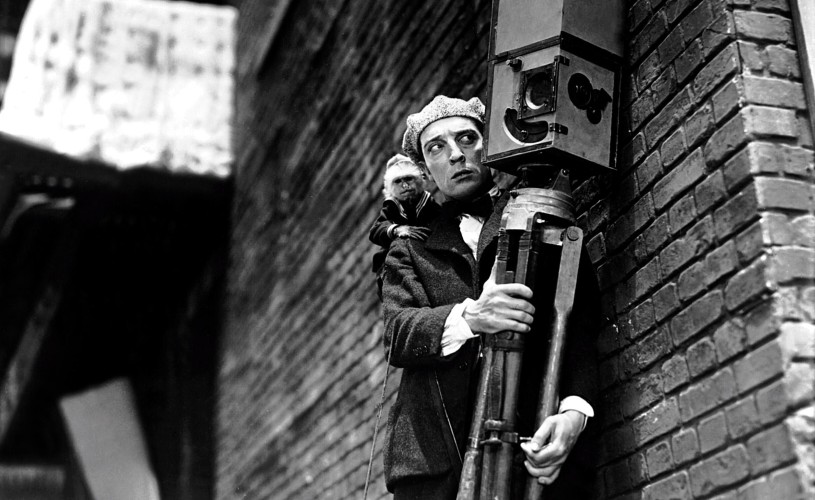 Buster Keaton with monkey and camera in The Cameraman